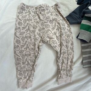 Dip Leaf Print Baby Pants - Cream and Green